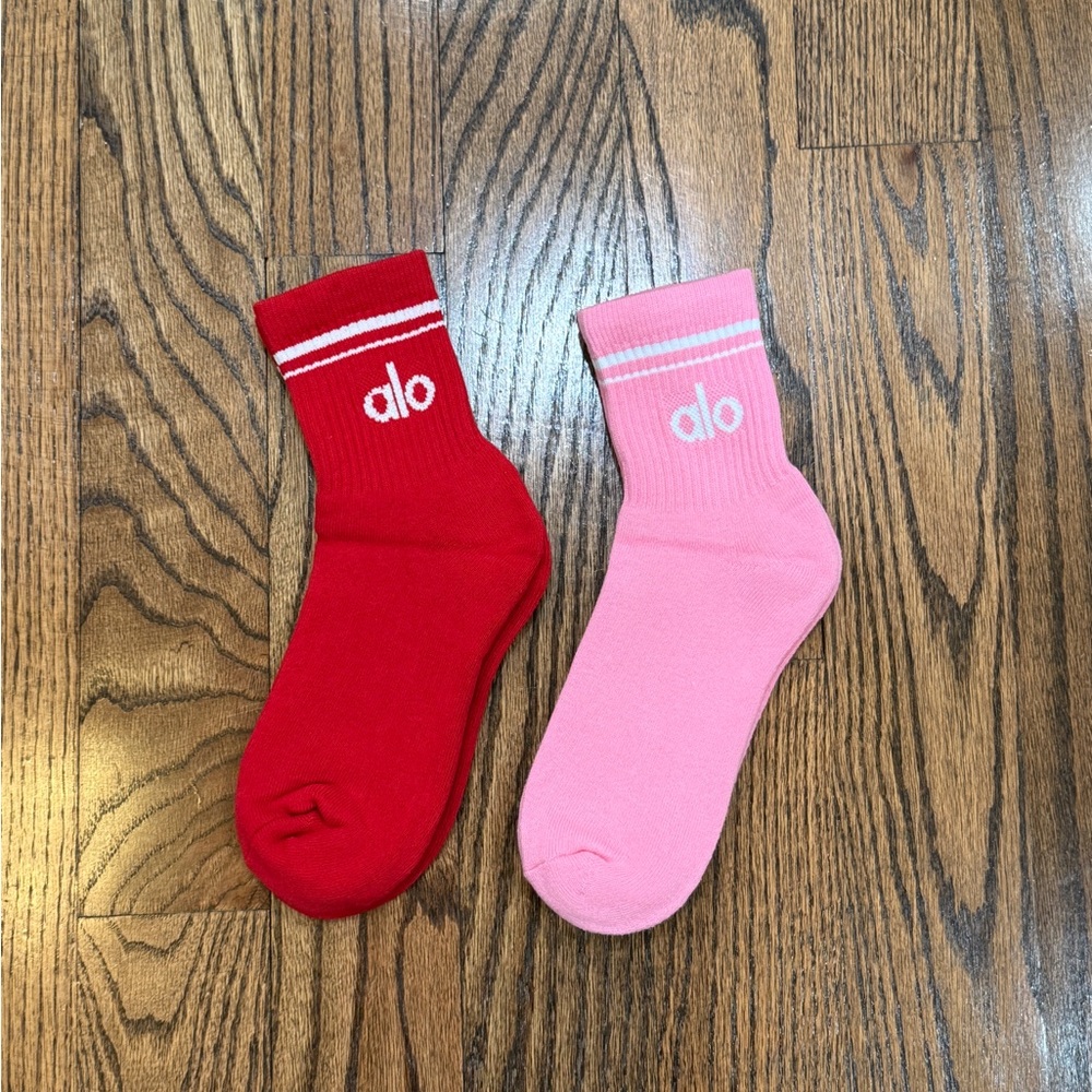 Alo Throwback socks 2 pairs brand new